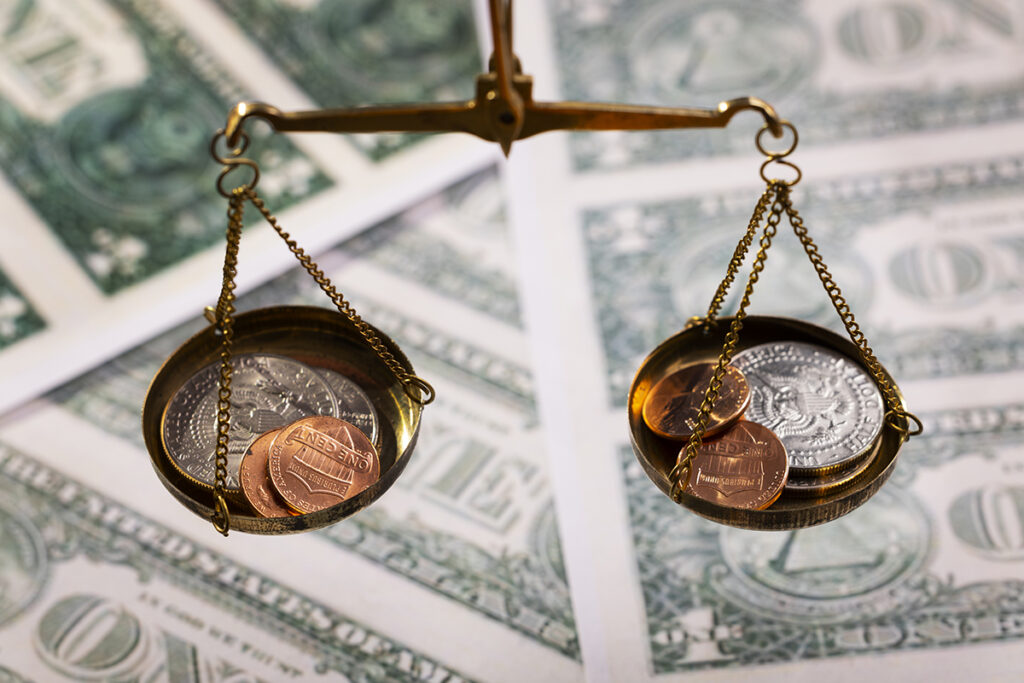 the difference between appraised value and market value of a home