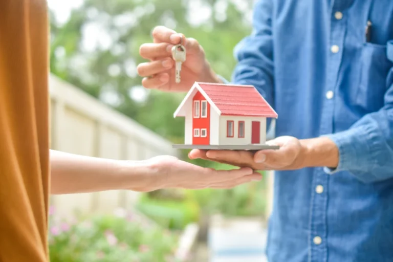 buying pre foreclosure homes